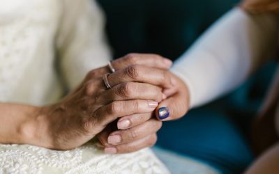 Czuwanie przy zmarłym kiedyś i dziś. Tradycje i współczesne zwyczaje